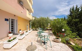 Adriatic Blue Apartments